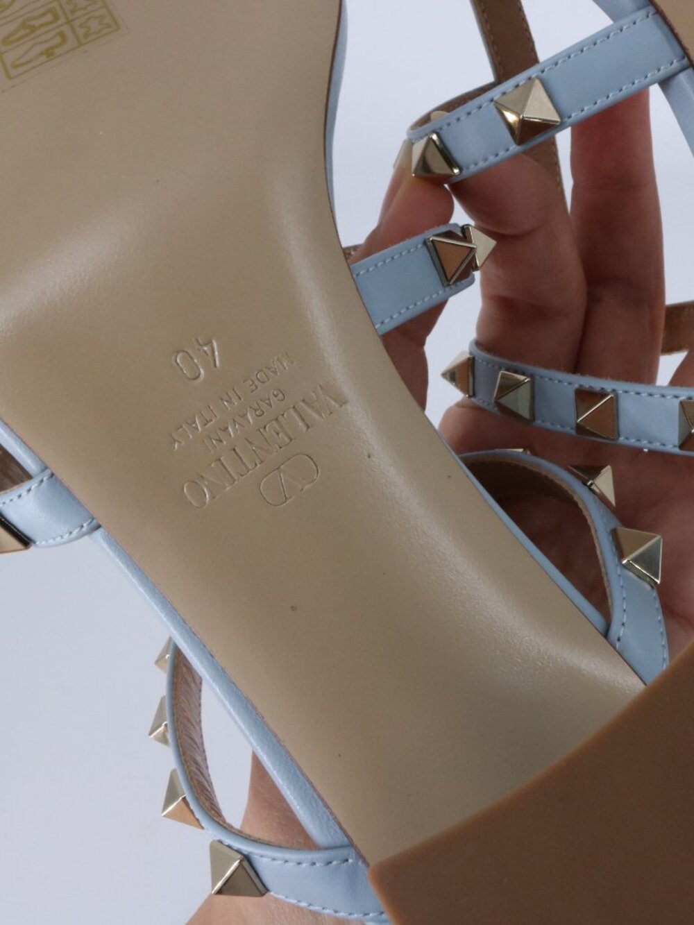 Valentino 40 Porcelain Blue Gold Cage Rockstud 60mm Classic Heels Sandals E938 - Picture 11 of 15